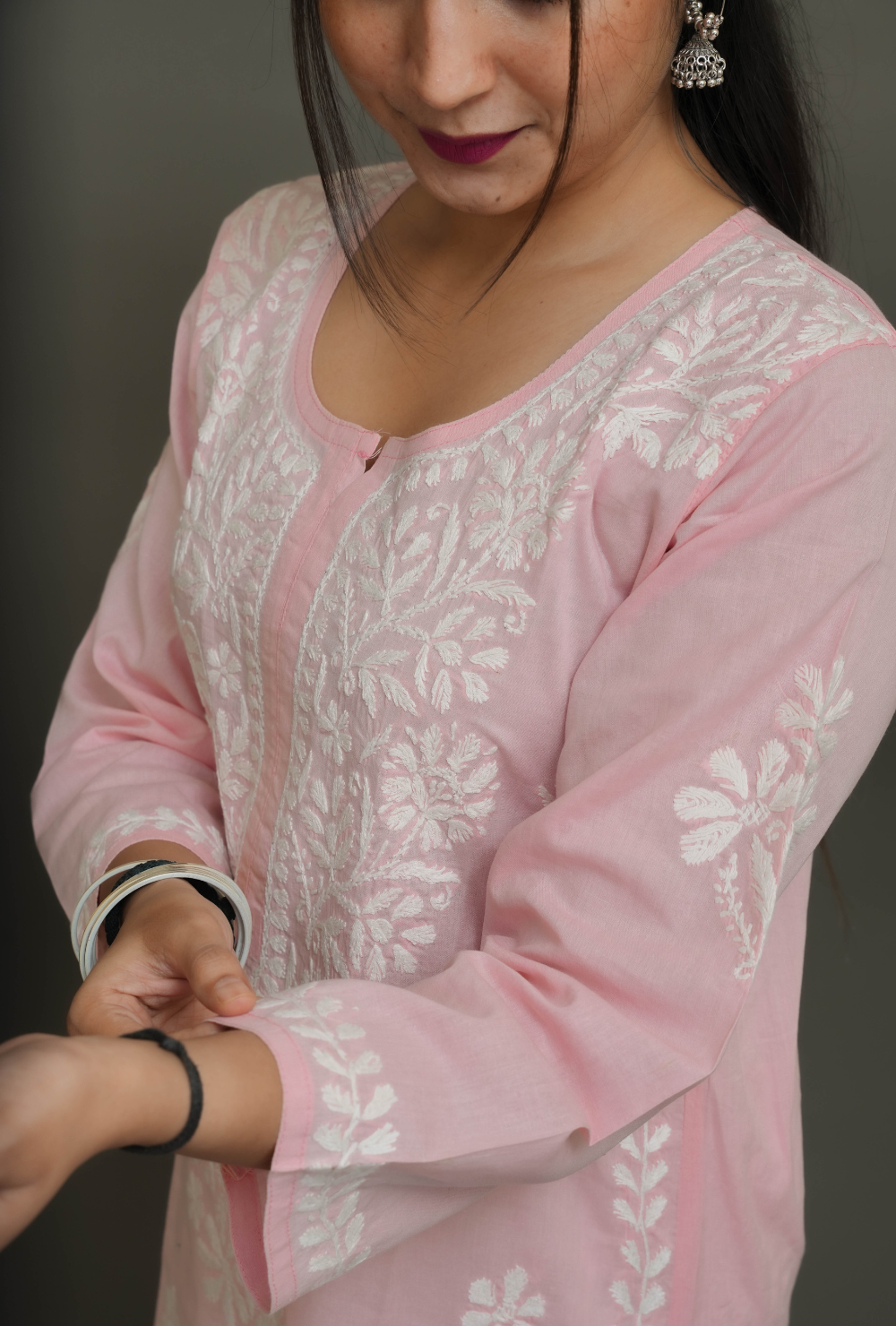 Rose Petal Chikankari Kurta (6)